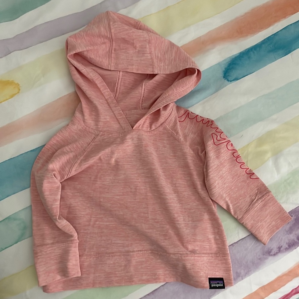 Patagonia Sunshade Hoody. Pink 3-6month.